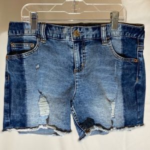 ✨💕JUSTICE💕✨ Two Toned Denim Shorts